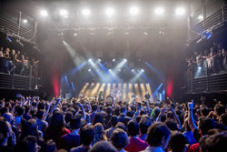 El concert secret dels Foo Fighters a la sala Barts (Barcelona) 